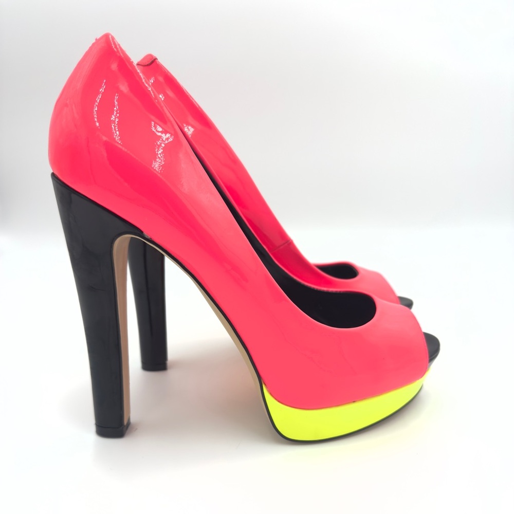 Steve Madden Stylish Neon Pink and Black Peep Toe Heels